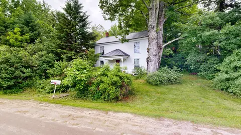 10 Picnic Hill Rd, Albany Twp, ME 04217