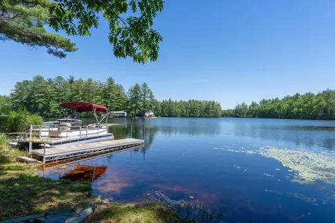 204 Wadleigh Pond Rd, Alfred, ME 04002