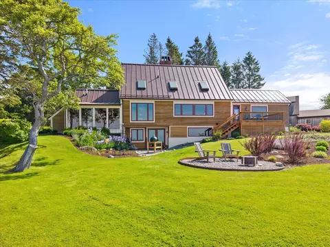 49 Alder Ln, Sedgwick, ME 04676