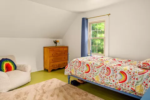 Bedroom - 840 Wottons Mill Rd, Warren, ME 04864 photo 3 of 7