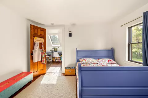 Bedroom - 840 Wottons Mill Rd, Warren, ME 04864 photo 6 of 7