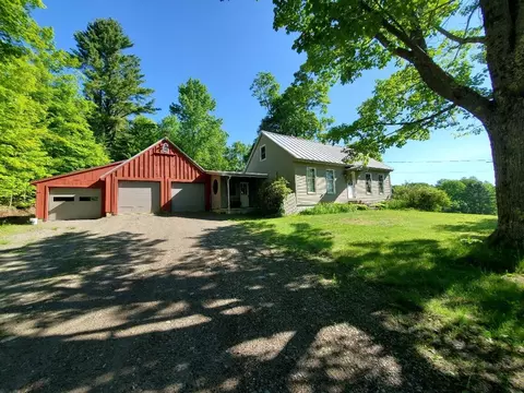 92 Huff Rd, Cornville, ME 04976