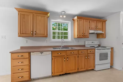 29 Watson Hill Rd, Limerick, ME 04048 photo 6