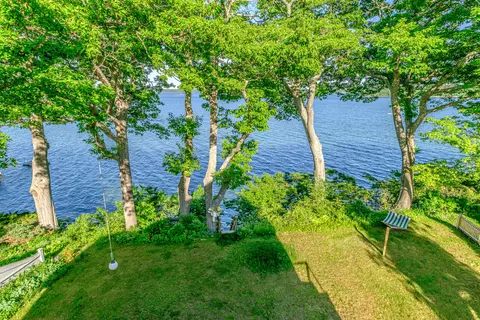 86 Maquoit Dr, Freeport, ME 04032 photo 52