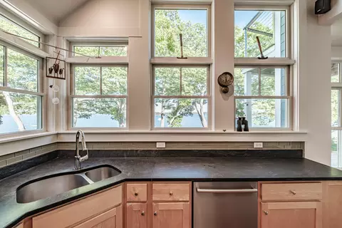 86 Maquoit Dr, Freeport, ME 04032 photo 30