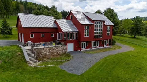39 Kendall Farm Trl, Rangeley, ME 04970