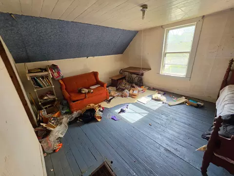 Bedroom - 1443 Main St, Sumner, ME 04292 photo 4 of 5