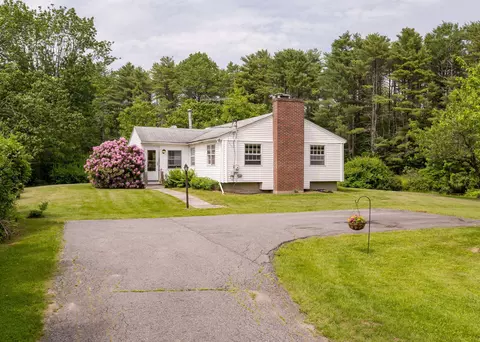 690 Old Portland Rd, Brunswick, ME 04011