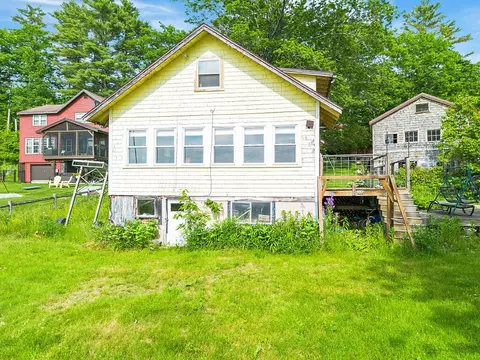 Exterior - 40 Albee Rd, Augusta, ME 04330 photo 8 of 10