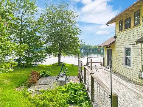 Exterior - 40 Albee Rd, Augusta, ME 04330 photo 2 of 10