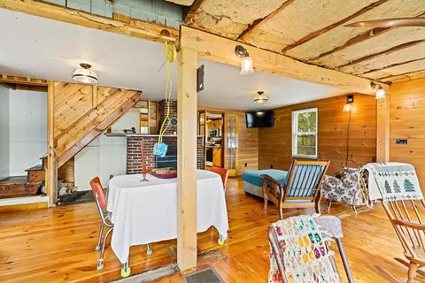 Living - 40 Albee Rd, Augusta, ME 04330 photo 3 of 5