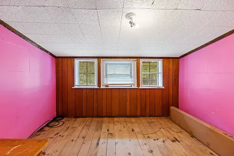 Bedroom - 40 Albee Rd, Augusta, ME 04330 photo 3 of 4