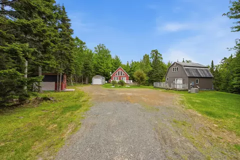 Exterior - 175 Lynn Way, Rangeley, ME 04970 photo 2 of 9