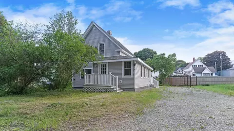 6 Hidden Ave, Livermore Falls, ME 04254