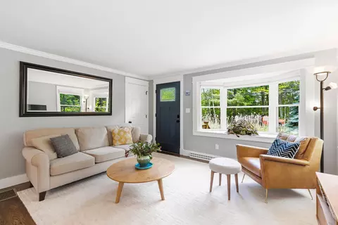 213 Cousins St, Yarmouth, ME 04096