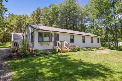 213 Cousins St, Yarmouth, ME 04096
