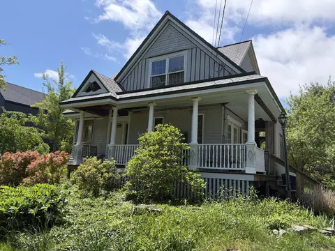 85 Old Port Rd, Kennebunk, ME 04043