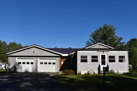 115 Pea Ridge Rd, Chester, ME 04457