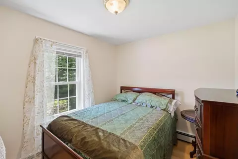 Bedroom - 63 Sebasco Rd, Phippsburg, ME 04562 photo 7 of 8