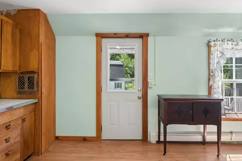Entry Way - 63 Sebasco Rd, Phippsburg, ME 04562 photo 1 of 5