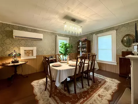 Dining - 110 Us Rte #1, Robbinston, ME 04671 photo 4 of 4