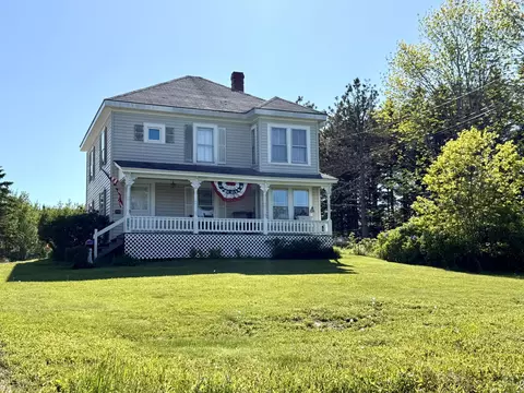 Exterior - 110 Us Rte #1, Robbinston, ME 04671 photo 2 of 13