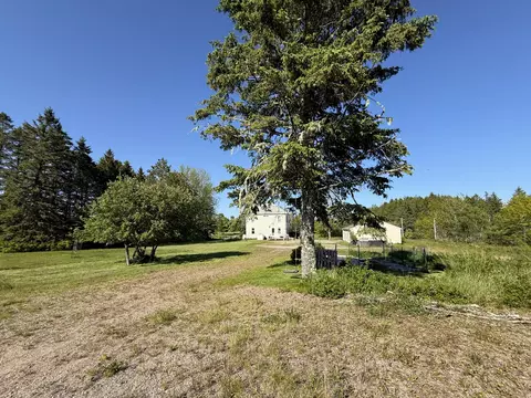 Exterior - 110 Us Rte #1, Robbinston, ME 04671 photo 8 of 13