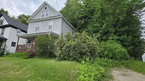 515 Hancock St, Rumford, ME 04276