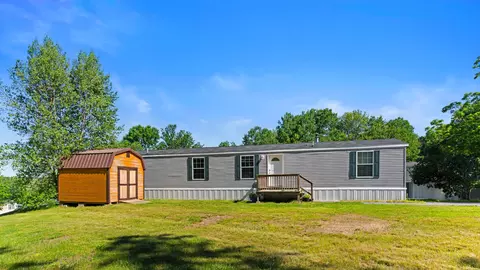 20 Mountain View Cir, Bowdoin, ME 04287