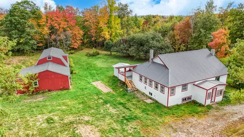 355 Old Town Rd, Hudson, ME 04449