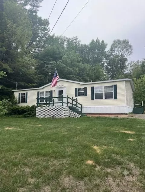 391 Pattagumpus Rd, Medway, ME 04460