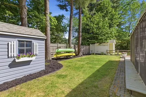 Exterior - 30 Seaview Ave, Ogunquit, ME 03907 photo 7 of 15