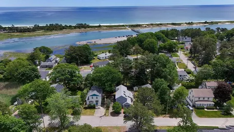 View/Area - 30 Seaview Ave, Ogunquit, ME 03907 photo 1 of 7