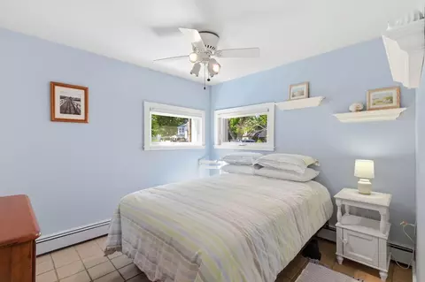 Bedroom - 30 Seaview Ave, Ogunquit, ME 03907 photo 3 of 8