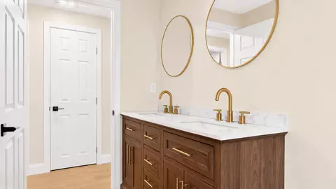 Bath - 152 Blake Rd, Standish, ME 04084 photo 2 of 2
