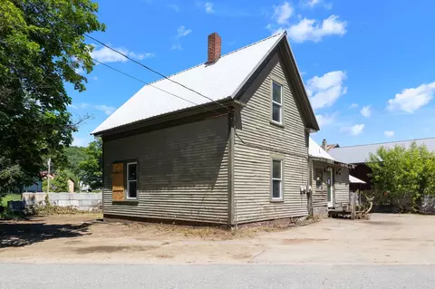 23 Pioneer St, West Paris, ME 04289