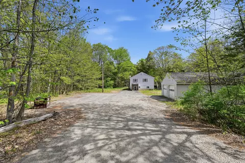 247 Dinsmore Rd, Sidney, ME 04330