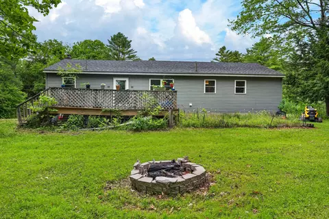 Exterior - 29 Smiley Ave, Winslow, ME 04901 photo 2 of 9