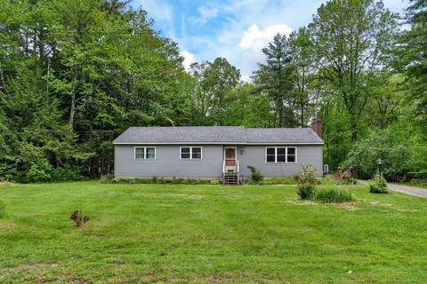 Exterior - 29 Smiley Ave, Winslow, ME 04901 photo 7 of 9