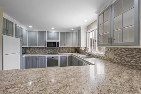 Kitchen - 446 Eastern Ave, Augusta, ME 04330 photo 3 of 3
