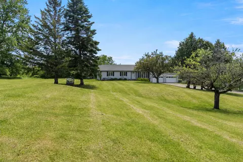 Exterior - 446 Eastern Ave, Augusta, ME 04330 photo 5 of 7