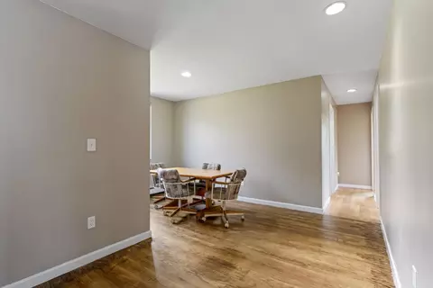 Entry Way - 446 Eastern Ave, Augusta, ME 04330 photo 1 of 3