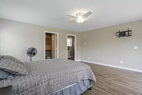 Bedroom - 446 Eastern Ave, Augusta, ME 04330 photo 3 of 7