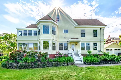 169 Longfellow St, Portland, ME 04103