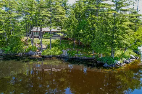 275 Birch Tree Dr, Hudson, ME 04449