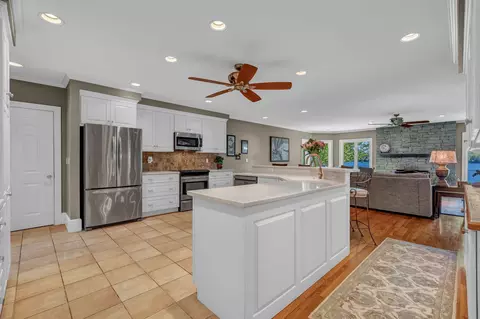 Kitchen - 3 Pond Rd, Wayne, ME 04284 photo 10 of 11