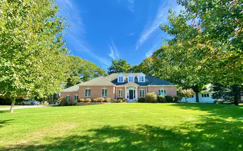 Exterior - 3 Pond Rd, Wayne, ME 04284 photo 8 of 40