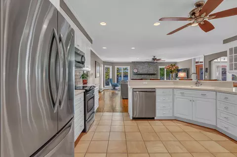 Kitchen - 3 Pond Rd, Wayne, ME 04284 photo 4 of 11