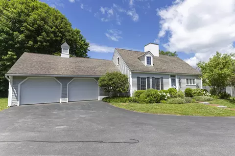 8 Sand Pebble Way #8, South Portland, ME 04106
