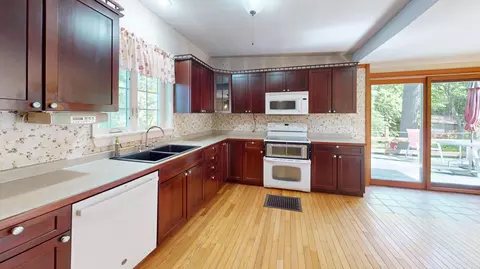 Kitchen - 46 Pine Blf, Lee, ME 04455 photo 2 of 2